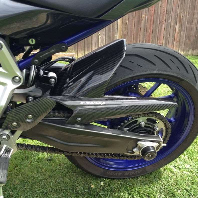 Pyramid Hugger | Matte Black | Yamaha Tracer 700 2015>2019 | 072442M