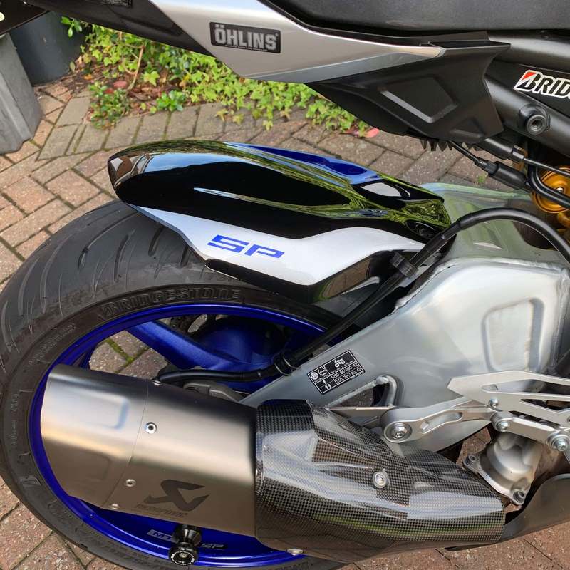 Pyramid Hugger | Cyan Storm Colours | Yamaha MT-10 2022>Current | 072450D