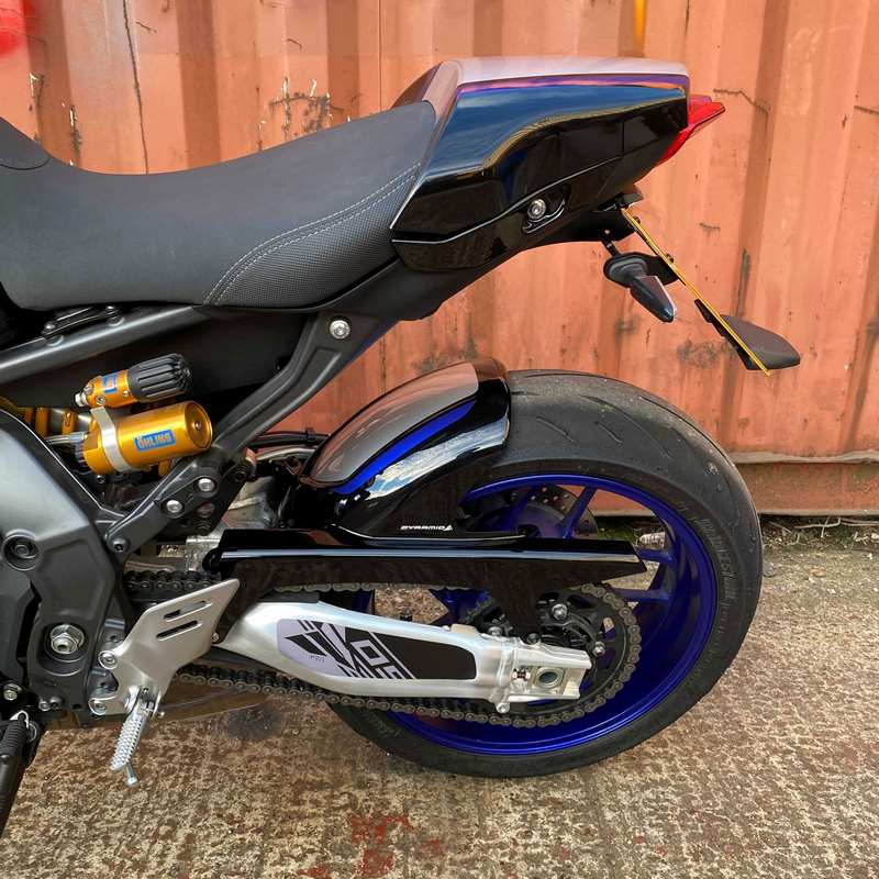 Pyramid Hugger | SP Colours | Yamaha MT-09 2021> | 072451G