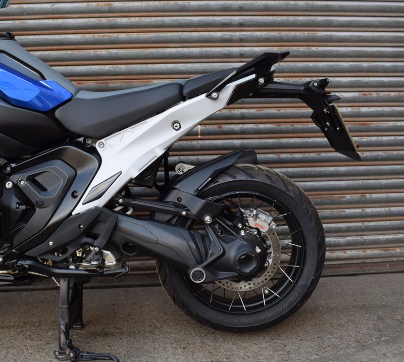 Pyramid Hugger | Matte Black | BMW R 1300 GS 2023>Current | 074130M