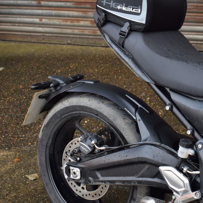 Pyramid Hugger | Matte Black | Triumph Trident 660 2021>Current | 076944M