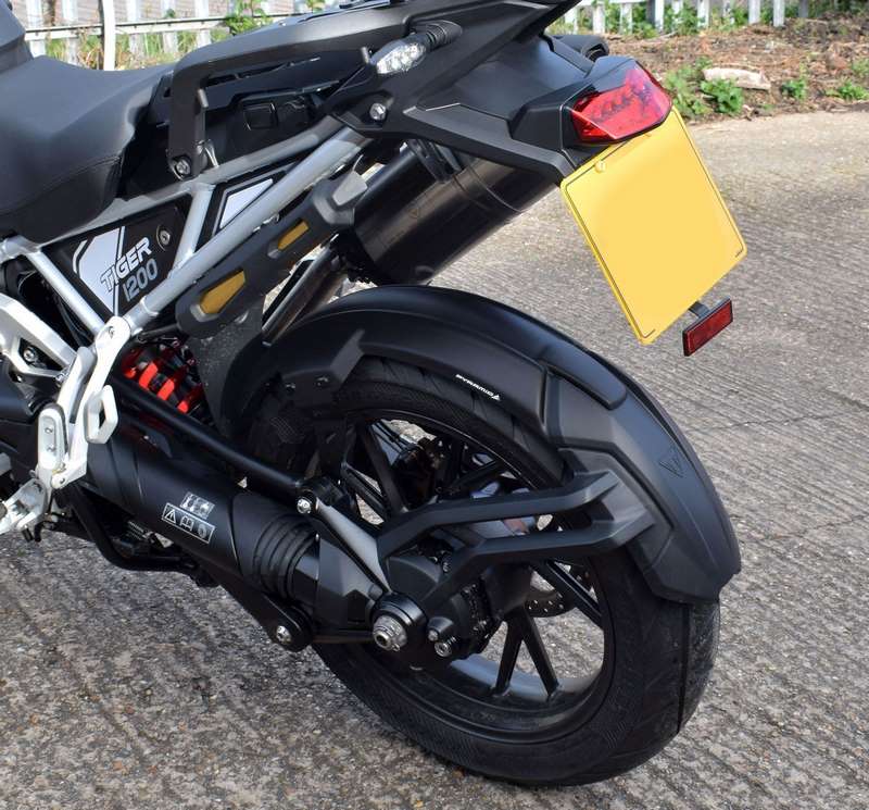 Pyramid Hugger | Matte Black | Triumph Tiger 1200 GT 2022>Current | 076995M