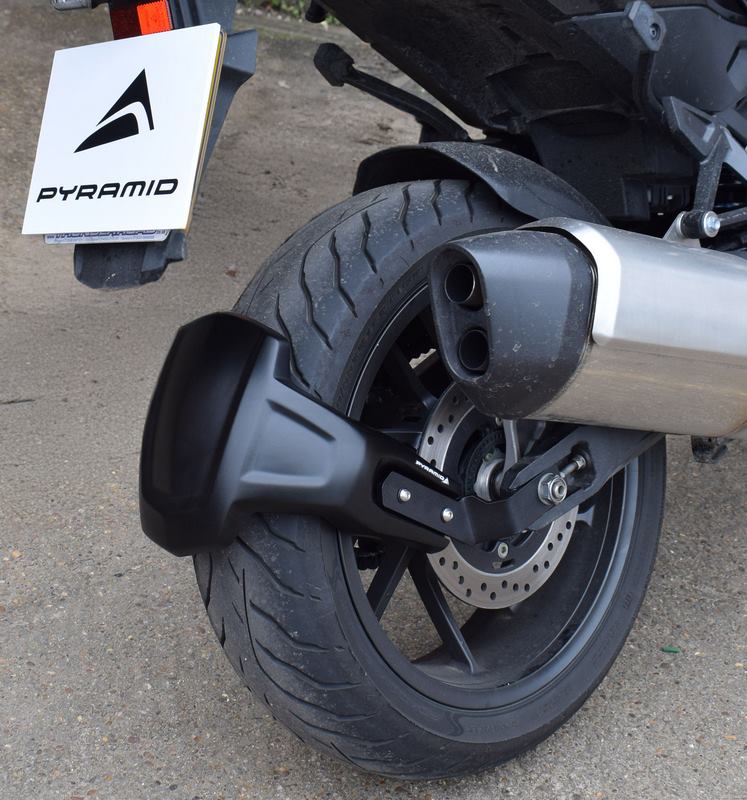 Pyramid Spray Guard | Matte Black | Honda NT 1100 2022>Current | 085190M