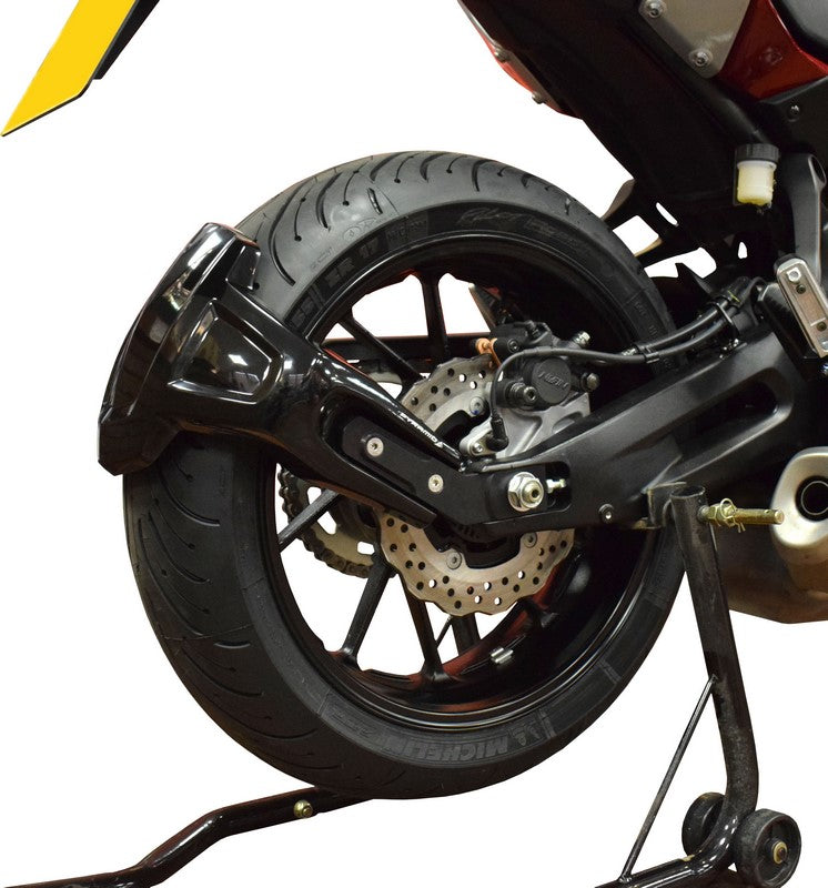 Pyramid Plastics Yamaha Tracer 700 Spray Guard Gloss Black 2016> | 085202B