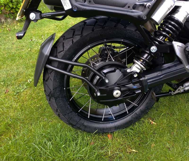 Pyramid Spray Guard | Matte Black | Moto Guzzi V85 TT 2019>Current | 085800M
