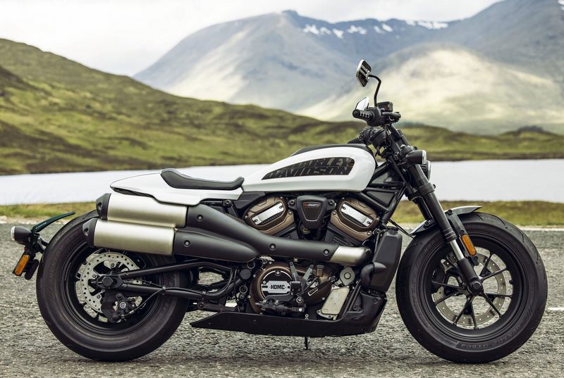 Pyramid Rear Splash Protector | Matte Black | Harley Davidson Sportster S (RH1250S) 2021> | 085820M