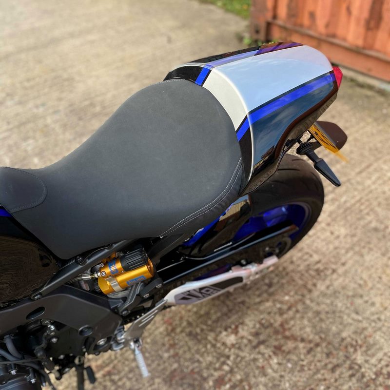 Pyramid Seat Cowl | SP Colours | Yamaha MT-09 2021> | 12416G