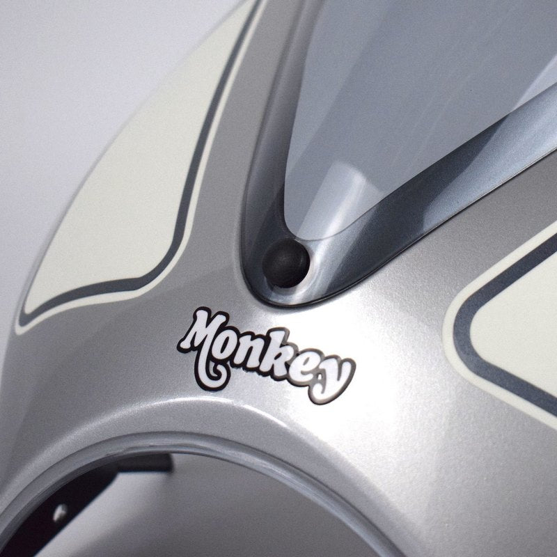 Pyramid Fly Screen | Silver/White | Honda Monkey 125 2022>Current | 21250Z