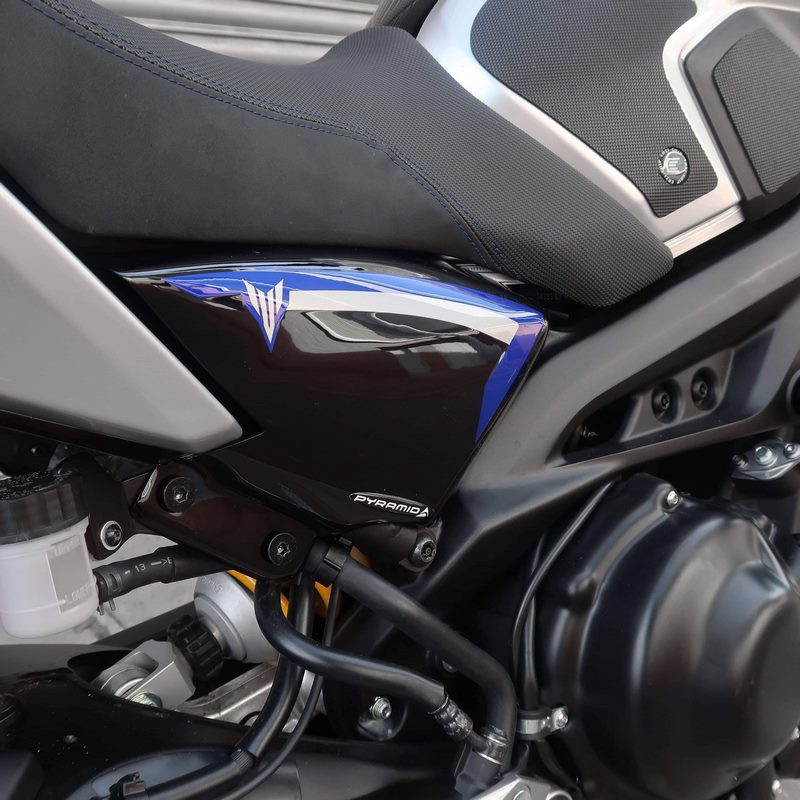 Pyramid Plastics Infill Panels SP Colours Yamaha MT-09 SP 2017> | 22140G