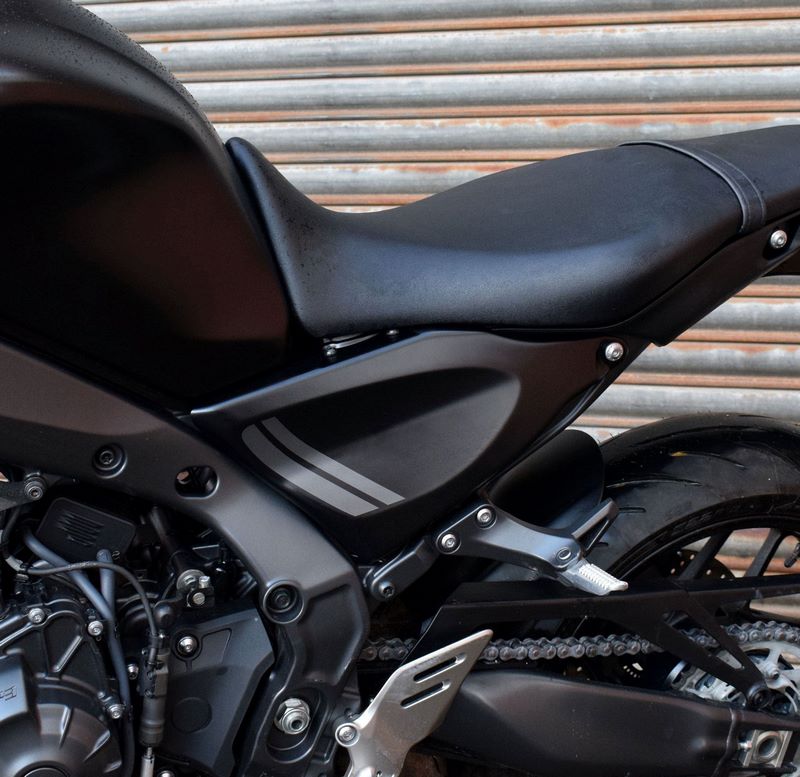 Pyramid Infill Panels | Icon Blue (Matte Blue) | Yamaha MT-09 2022>2023 | 22143P