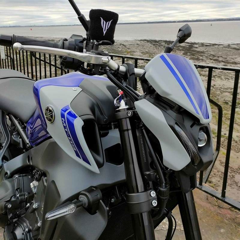 Pyramid Fly Screen | Icon Blue Colours | Yamaha MT-09 2021> | 22160E