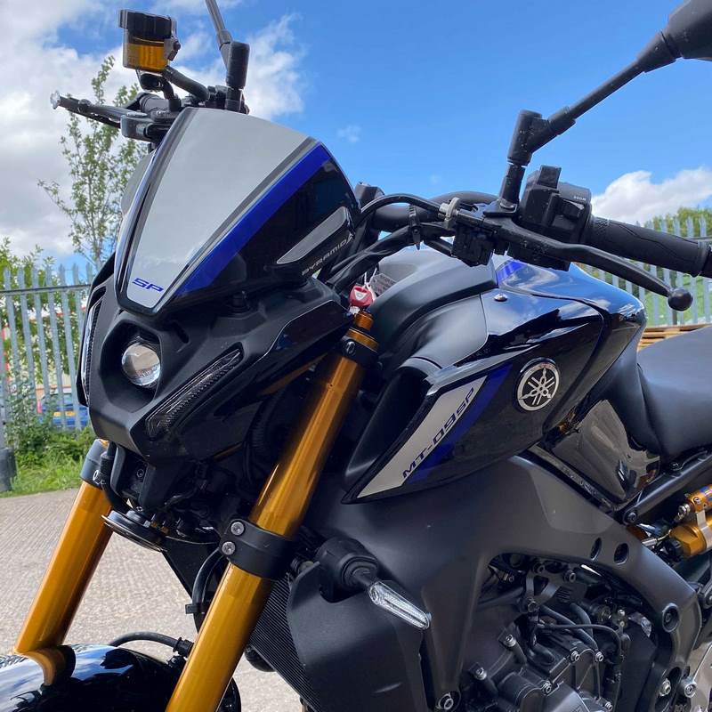 Pyramid Fly Screen | SP Colours | Yamaha MT-09 2021> | 22160G