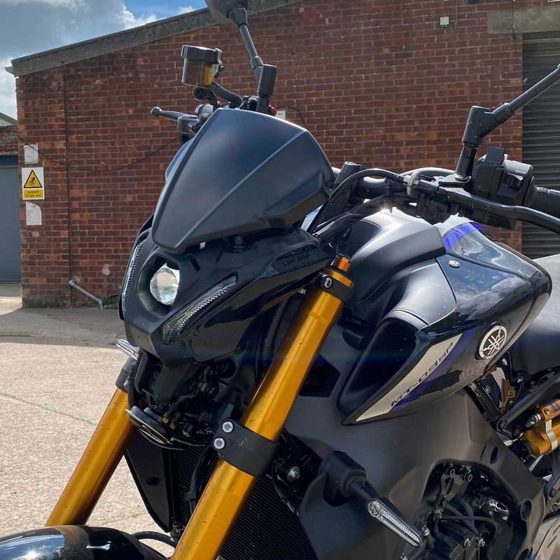 Pyramid Fly Screen | Matte Black | Yamaha MT-09 2021> | 22160M