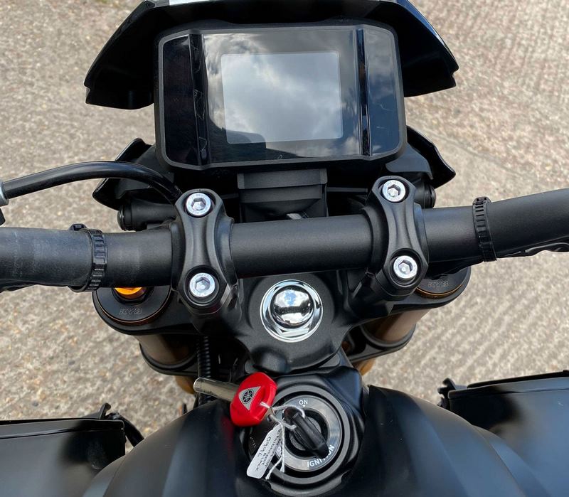 Pyramid Fly Screen | Icon Blue Colours | Yamaha MT-09 2022>2023 | 22160P