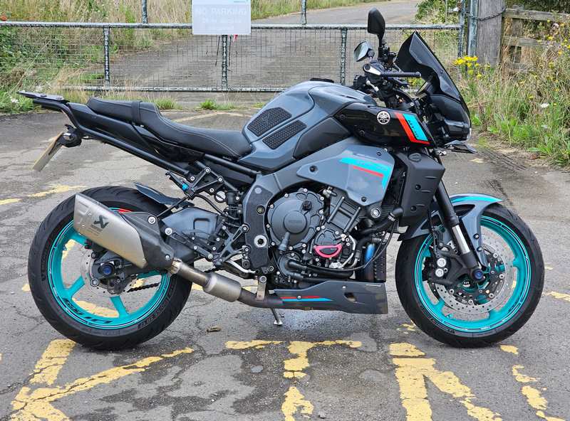 Pyramid Belly Pan | Cyan Storm Colours | Yamaha MT-10 2022>Current | 22170D
