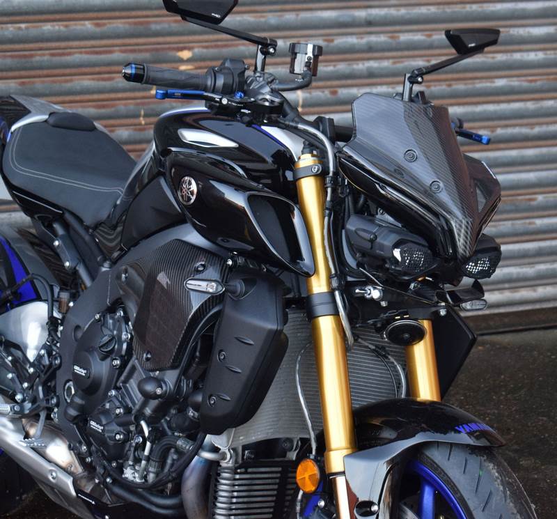 Pyramid Infill Panels | Carbon Fibre | Yamaha MT-10 2022> | 22195A