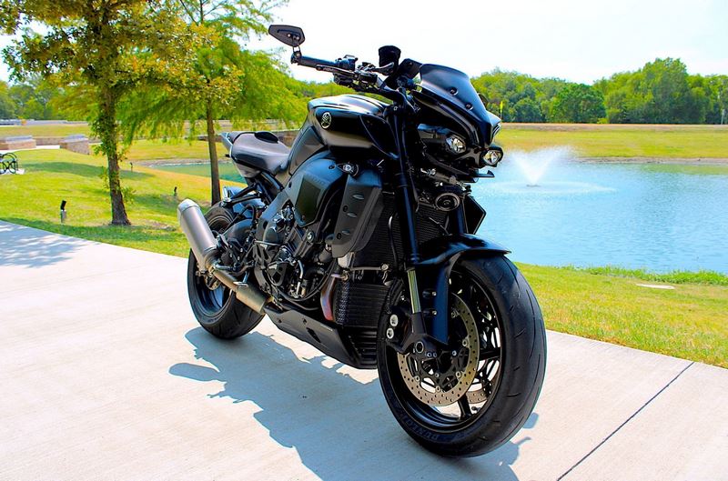 Pyramid Infill Panels | Tech Black Colours | Yamaha MT-10 2022> | 22195F