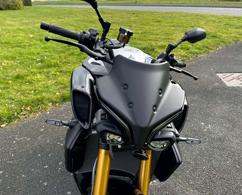 Pyramid Fly Screen | Icon Blue | Yamaha MT-10 2022>Current | 22215P