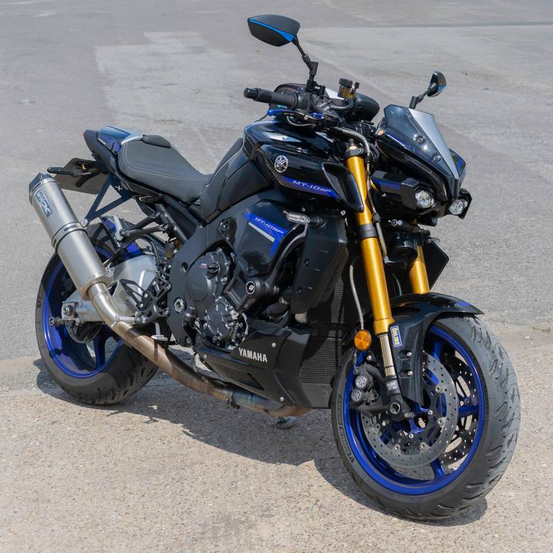 Headlight Shrouds Midnight Black (USA: Raven Black)