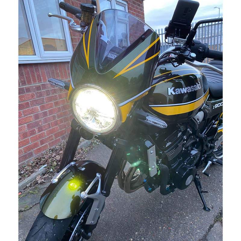 Pyramid Plastics Fly Screen Metallic Green (Candytone Green Scheme) Kawasaki Z 900 RS 2019> | 23500Z