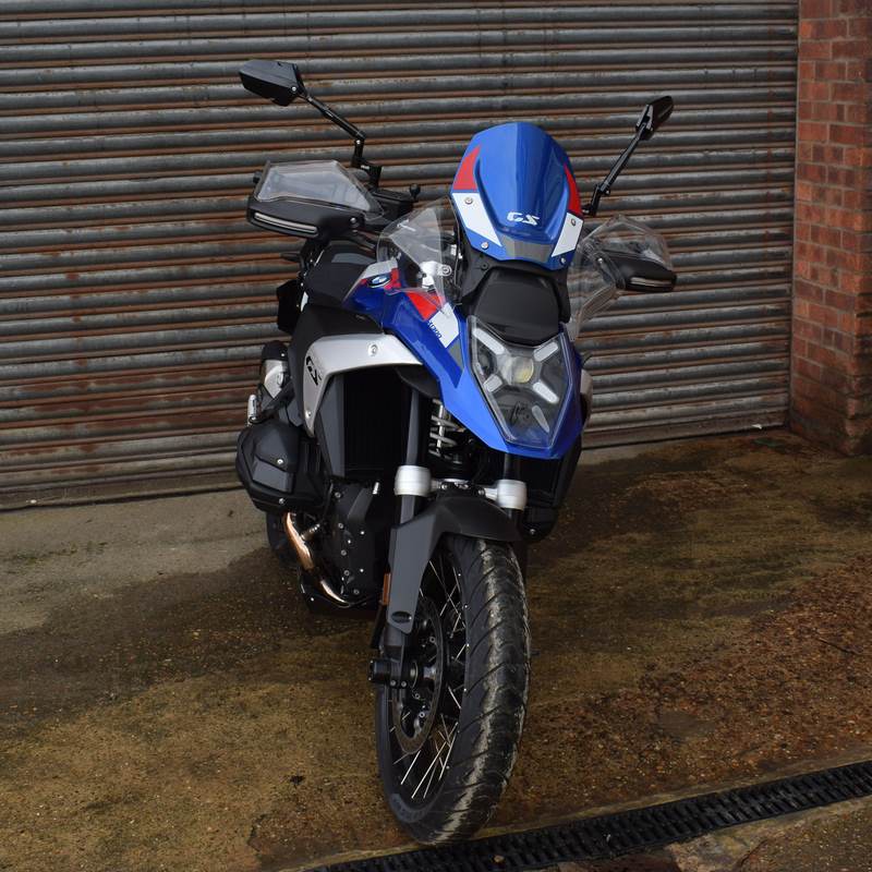 Pyramid Fly Screen | GS Trophy Colours | BMW R 1300 GS 2023>2024 | 24013D