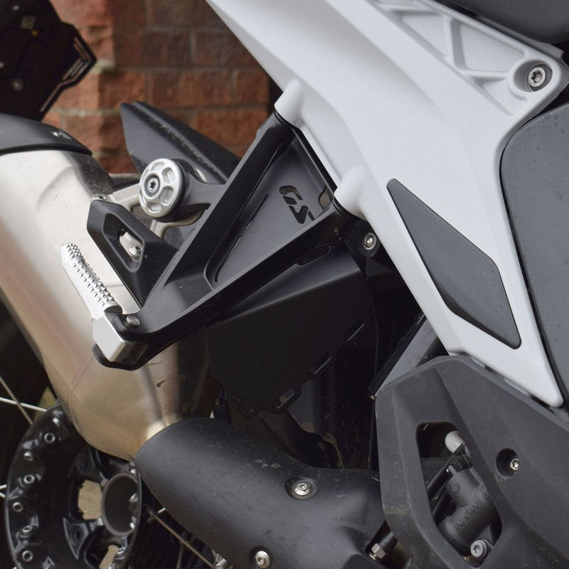 Pyramid Infill Panels | Matte Black | BMW R 1300 GS 2023> | 24425M