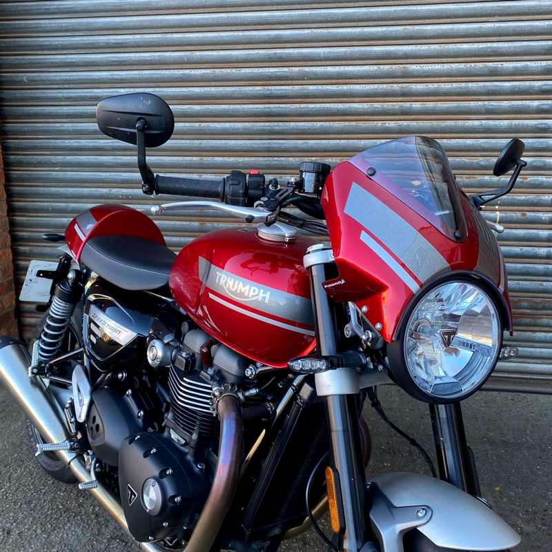Pyramid Fly Screen | Red Hopper Scheme | Triumph Speed Twin 2019> | 26000D