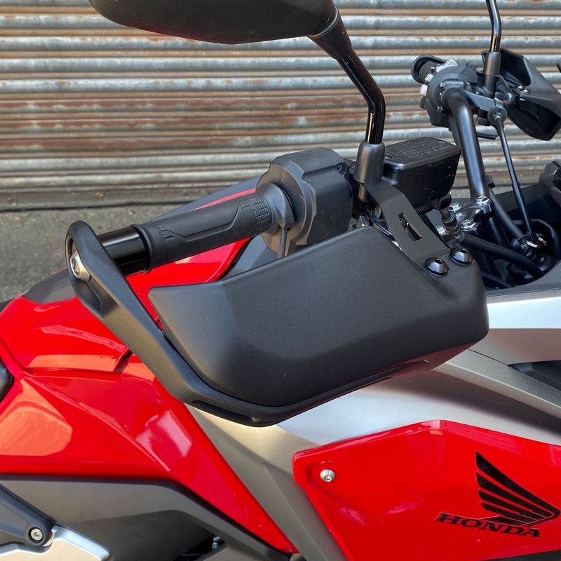 Pyramid Handguards | Matte Black | 30015M
