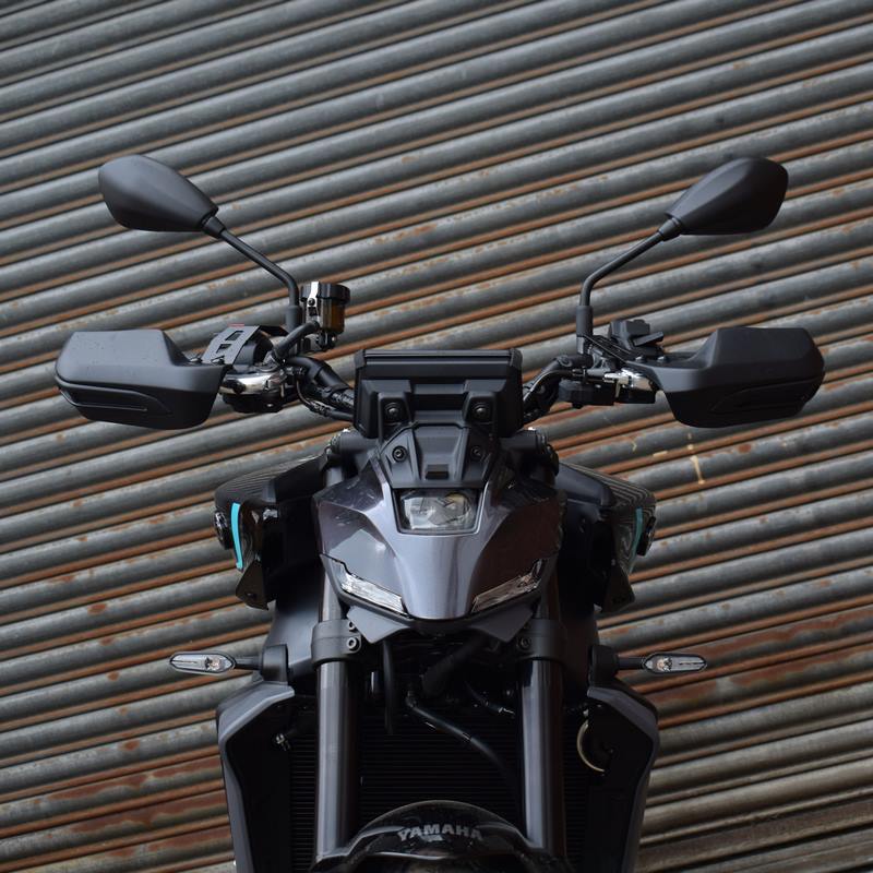 Pyramid Handguards | Matte Black | Yamaha MT-09 2024>2025 | 30209M