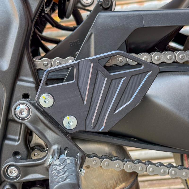 Heel Plates Black