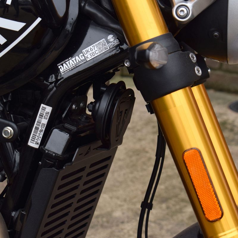 Pyramid Horn Cover | Black | Triumph Scrambler 400X 2024>Current | 35602M