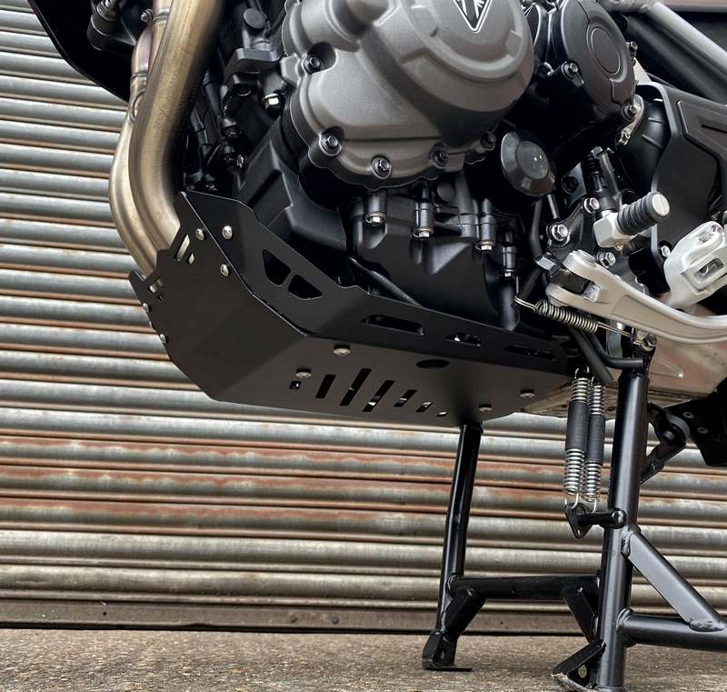Pyramid Engine Plate | Matte Black | Triumph Tiger 1200 GT 2022>Current | 36111M