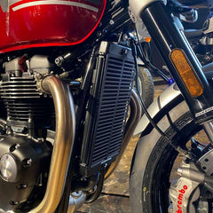 Pyramid Radiator Guard | Matte Black | Triumph Bonneville Bobber 2017>Current | 526121M