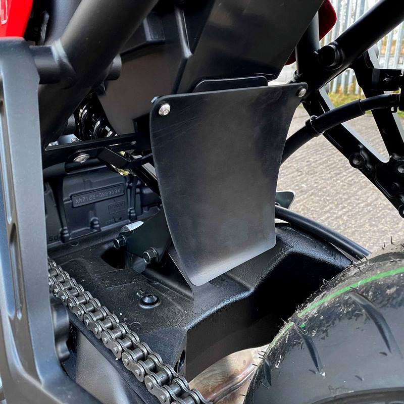 Pyramid Shock Shield | Black | Yamaha Tracer 9 2021> | 812003