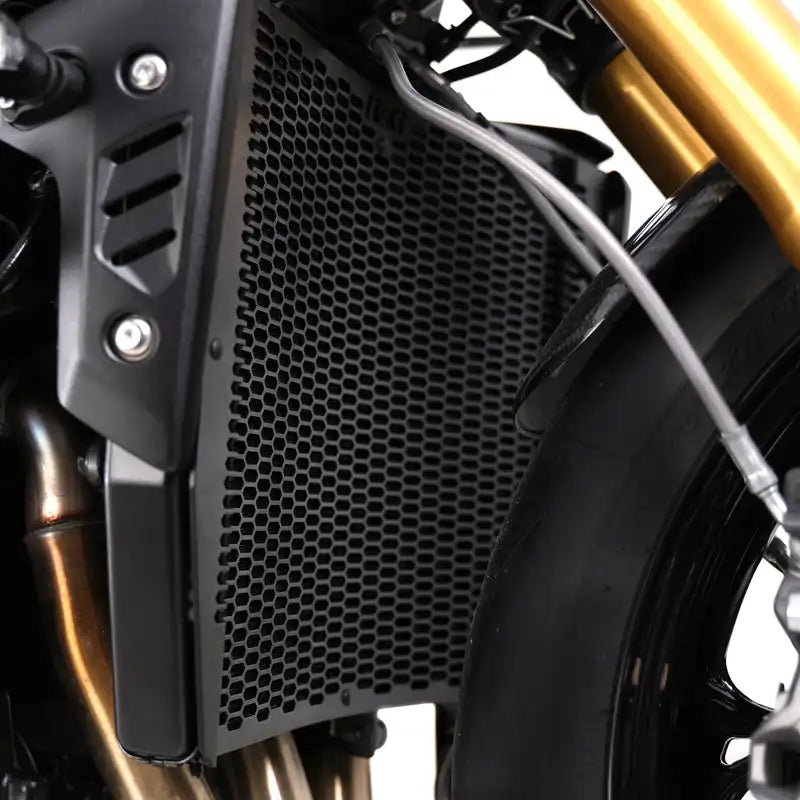 PRO Radiator Guard Black