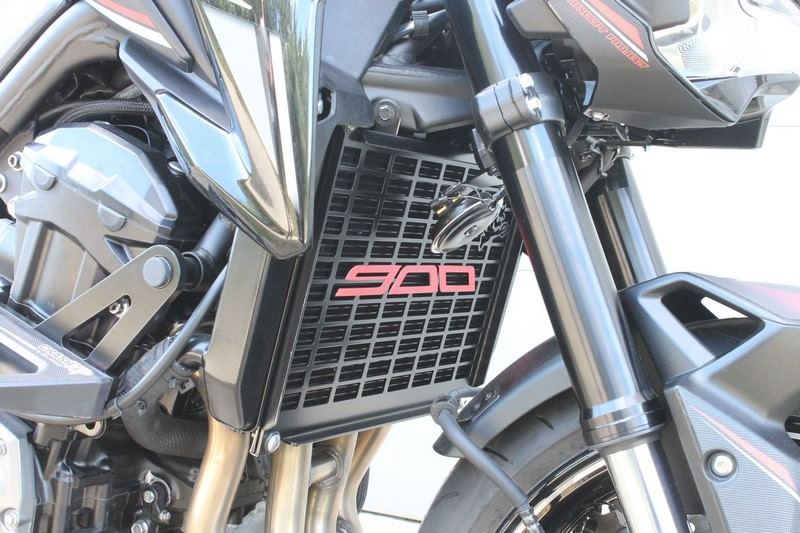 S2-Concept Radiator grille Kawasaki Z900 | W12K1732