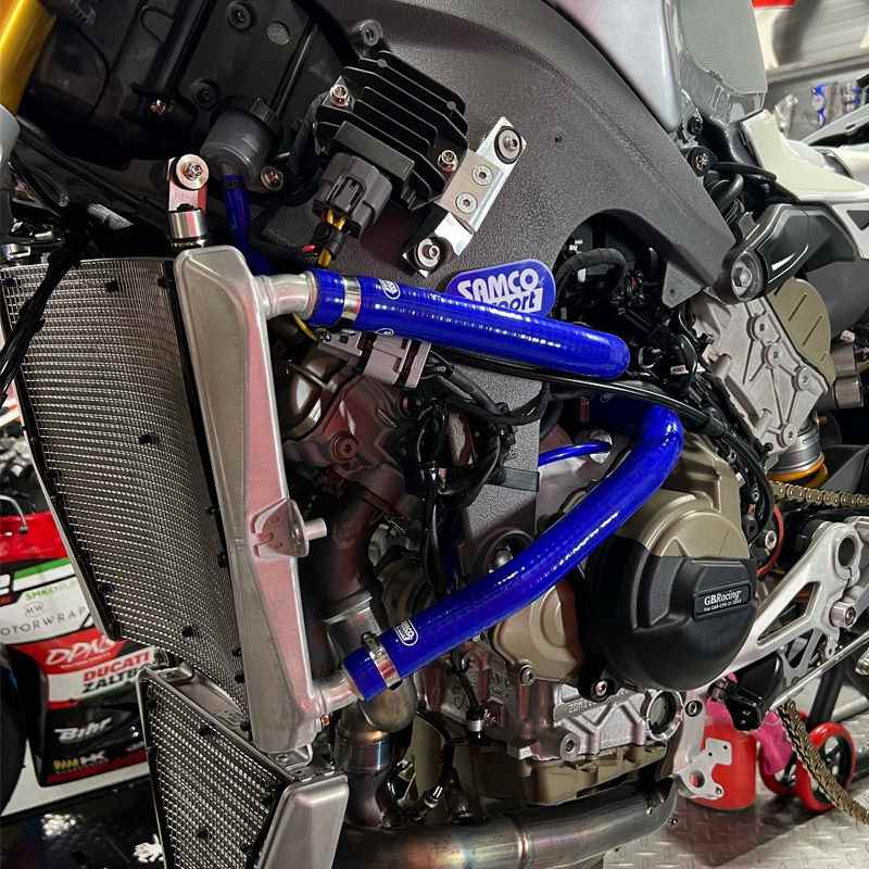 8 Piece Silicone Radiator Coolant Hose Kit