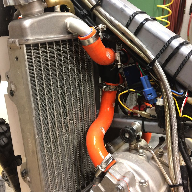 Samco Sport KTM 400 EXC 2000 - 2002 6 Piece Samco Sport Silicone Radiator Coolant Hose Kit | KTM-28-OR