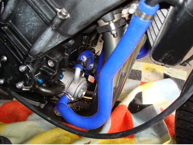 Samco Sport Yamaha YZF R1 2004 - 2006 16 Piece Samco Sport Silicone Radiator Coolant Hose Kit | YAM-8-BU