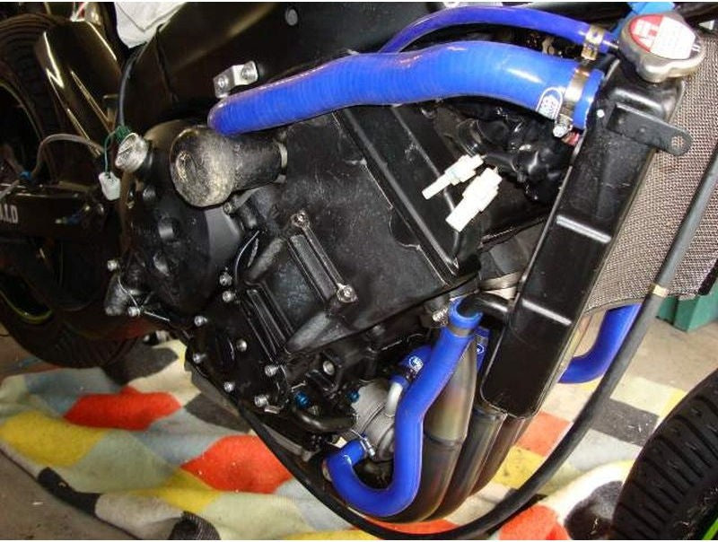 Samco Sport Yamaha YZF R1 2004 - 2006 16 Piece Samco Sport Silicone Radiator Coolant Hose Kit | YAM-8-BU