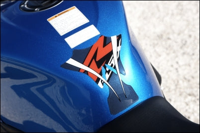 Suzuki Tankpad bl/wht gsx-r600/750l1, Blue | 990D0-14JTP-BLU