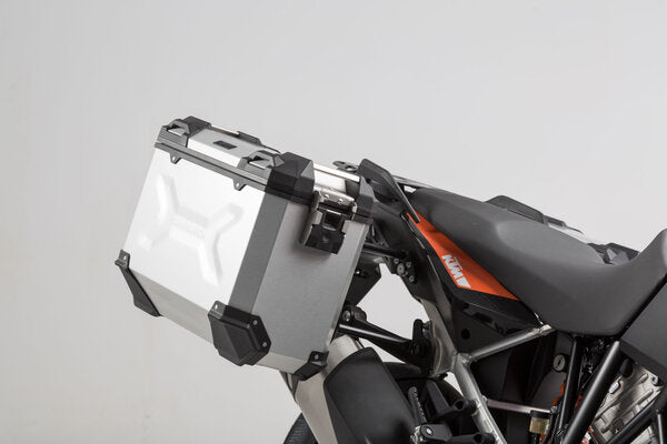 SW Motech Adventure set Luggage. Silver. KTM 1050/ 1090/ 1190 Adv, 1290 SAdv. | ADV.04.333.75002/S
