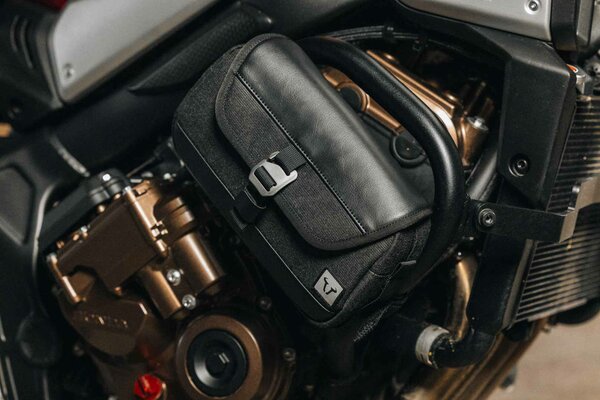 SW MOTECH Legend Gear accessory bag LA9. Black. 2.5 l. | BC.HTA.00.408.20000