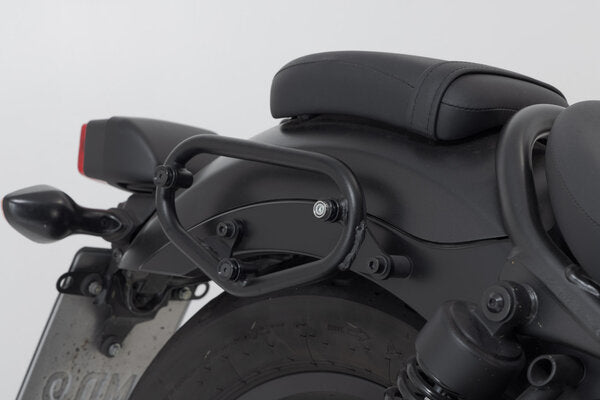 SW MOTECH Legend Gear side bag system LC Black Edition. Honda CMX500 Rebel (16-). | BC.HTA.01.887.20101
