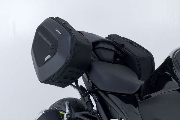 SW MOTECH PRO BLAZE H saddlebag set. Black. Kawasaki Z900 (16-). | BC.HTA.08.740.36500