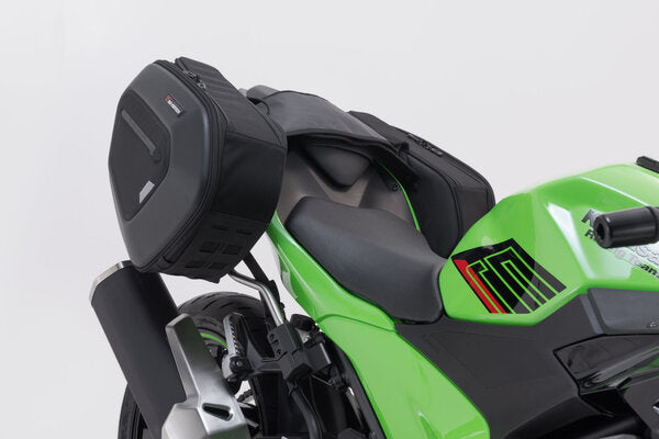 SW MOTECH PRO BLAZE H saddlebag set. Black. Kawasaki Ninja 500 SE, Z500 (23-). | BC.HTA.08.740.36900