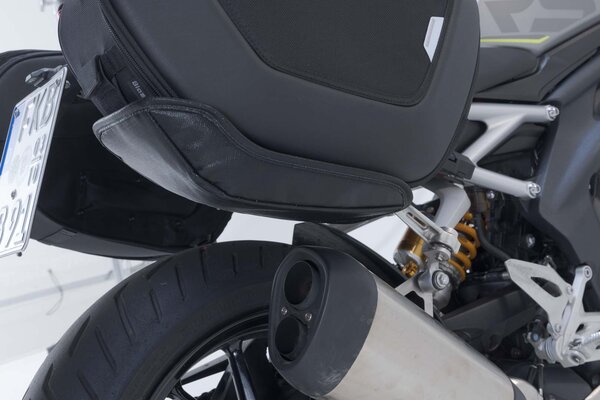 SW MOTECH PRO BLAZE H saddlebag set. Black. Triumph Speed Triple 1200 RR / RS (21-). | BC.HTA.11.740.36200