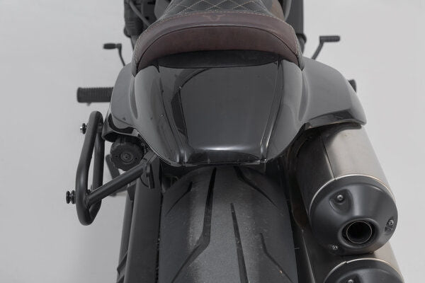 SW Motech Legend Gear side bag system LC Black Edition. Harley-Davidson Sportster S (21-). | BC.HTA.18.019.20100