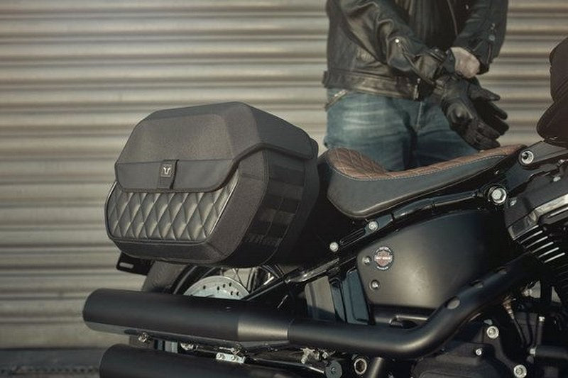SW-MOTECH Legend Gear side bag system LH Harley-Davidson Softail Slim (17-). | BC.HTA.18.682.20100