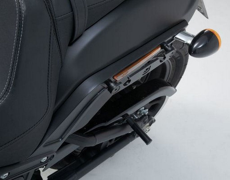 SW-MOTECH Legend Gear side bag system LH Harley-Davidson Softail Fat Bob (17-). | BC.HTA.18.682.20300